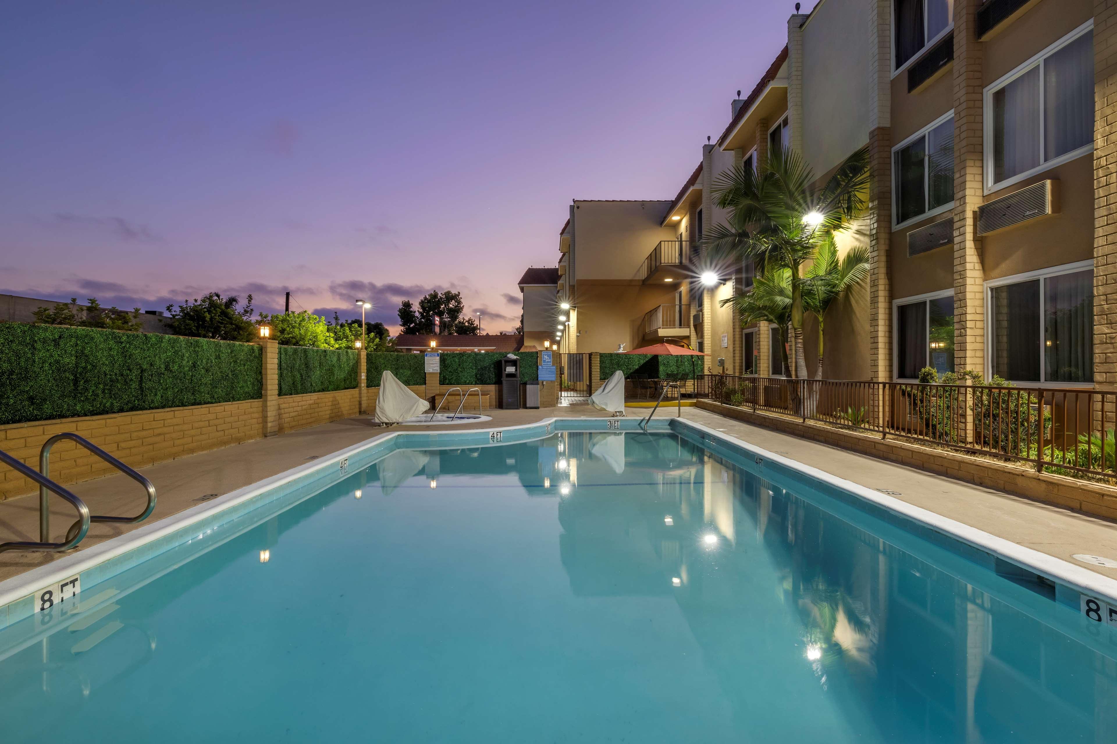 Best Western Plus South Bay Hotel Lawndale Exterior foto